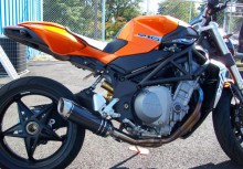 MV-Brutale 910 “Cat Eliminator & Slip-on”